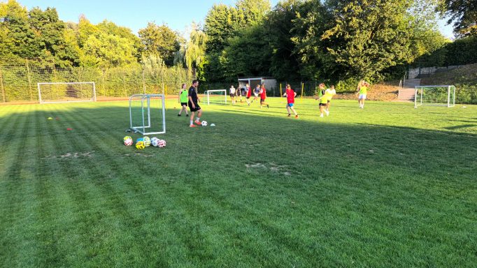Mannschaftstraining Frauen Spielform